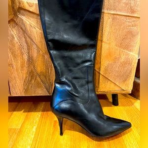 Cole Hahn/ Nike Air blend knee high black leather Boot. Special addition.